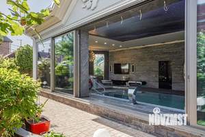 Дом 520м², 2-этажный, участок 11 сот.  