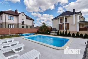 Дом 360м&sup2;, 2-этажный, участок 10 сот.  