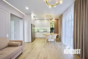 Дом 121м², 2-этажный, участок 4 сот.  