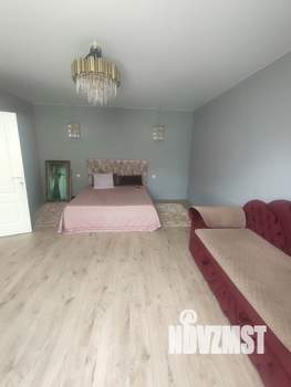 Дом 270м², 2-этажный, участок 6 сот.  