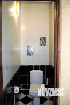 Дом 313м², 2-этажный, участок 11 сот.  