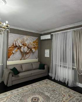 Дом 145м&sup2;, 2-этажный, участок 6 сот.  