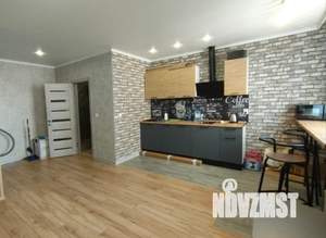 Дом 115м&sup2;, 2-этажный, участок 4 сот.  