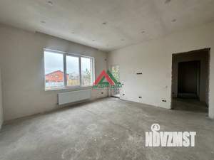 Дом 218м&sup2;, 2-этажный, участок 3 сот.  