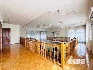 Дом 340м², 2-этажный, участок 6 сот.  
