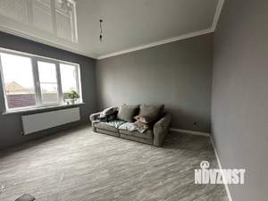 Дом 94м&sup2;, 2-этажный, участок 4 сот.  