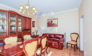 Дом 250м², 2-этажный, участок 9 сот.  