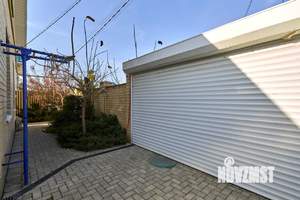 Дом 235м², 2-этажный, участок 3 сот.  