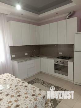 Дом 163м&sup2;, 2-этажный, участок 6 сот.  