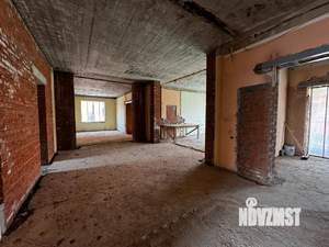 Дом 335м², 2-этажный, участок 8 сот.  