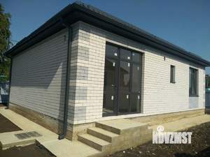 Дом 100м&sup2;, 2-этажный, участок 3 сот.  