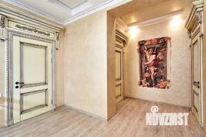 Дом 412м&sup2;, 3-этажный, участок 6 сот.  