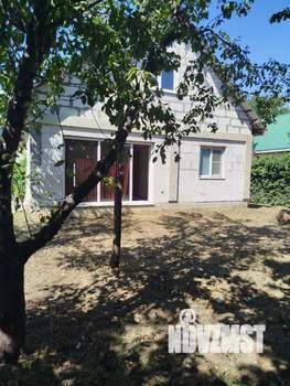 Дом 132м&sup2;, 2-этажный, участок 4 сот.  