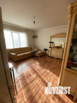 Дом 103м&sup2;, 2-этажный, участок 3 сот.  