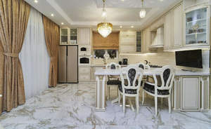 Дом 170м&sup2;, 2-этажный, участок 4 сот.  