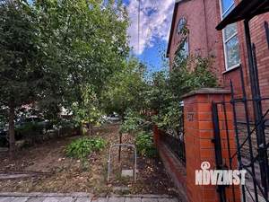 Дом 390м&sup2;, 2-этажный, участок 8 сот.  