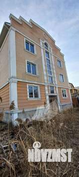 Дом 450м², 3-этажный, участок 5 сот.  