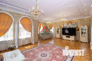 Дом 650м&sup2;, 5-этажный, участок 6 сот.  