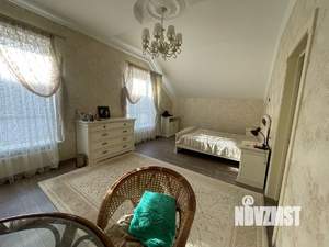Дом 180м², 2-этажный, участок 4 сот.  