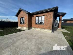 Дом 100м&sup2;, 2-этажный, участок 6 сот.  