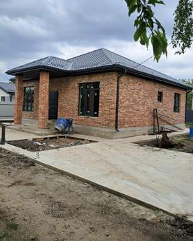 Дом 120м², 1-этажный, участок 6 сот.  