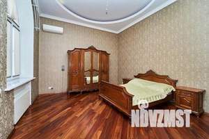 Дом 600м&sup2;, 3-этажный, участок 6 сот.  