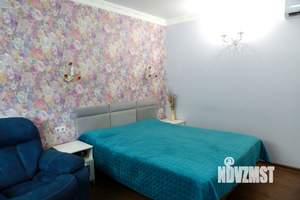 Дом 215м², 2-этажный, участок 12 сот.  