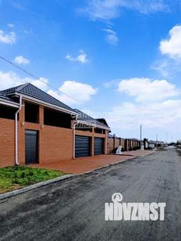 Дом 258м&sup2;, 2-этажный, участок 10 сот.  