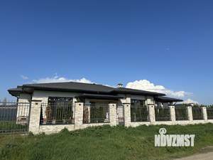 Дом 215м&sup2;, 1-этажный, участок 8 сот.  