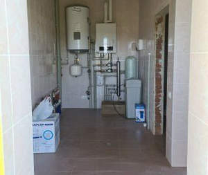 Дом 299м&sup2;, 2-этажный, участок 10 сот.  