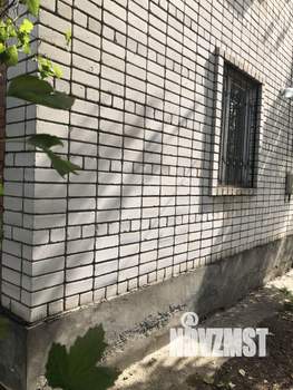 Дом 50м&sup2;, 2-этажный, участок 4 сот.  