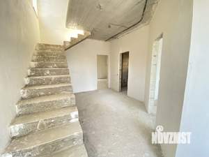 Дом 140м², 2-этажный, участок 3 сот.  