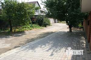 Дом 240м², 2-этажный, участок 4 сот.  