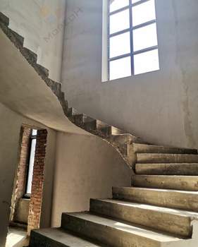 Дом 768м², 2-этажный, участок 8 сот.  