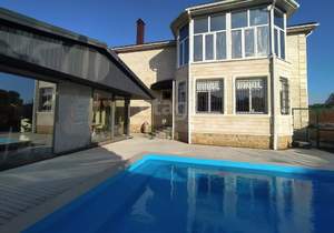 Дом 326м&sup2;, 2-этажный, участок 12 сот.  