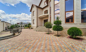 Дом 443м&sup2;, 2-этажный, участок 16 сот.  