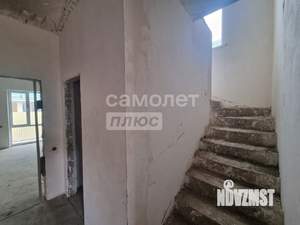 Дом 142м&sup2;, 2-этажный, участок 3 сот.  