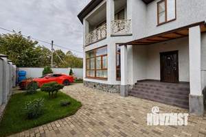 Дом 300м&sup2;, 2-этажный, участок 10 сот.  