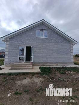 Дом 100м&sup2;, 2-этажный, участок 3 сот.  