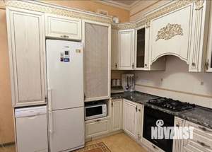 Дом 266м², 2-этажный, участок 4 сот.  