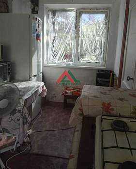 Дом 42м&sup2;, 1-этажный, участок 6 сот.  