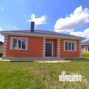 Дом 100м&sup2;, 1-этажный, участок 6 сот.  