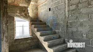 Дом 168м&sup2;, 2-этажный, участок 4 сот.  