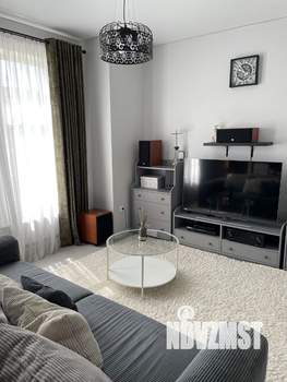 Дом 130м&sup2;, 2-этажный, участок 4 сот.  