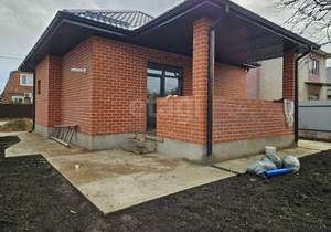 Дом 139м&sup2;, 1-этажный, участок 4 сот.  