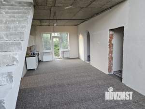 Дом 220м&sup2;, 7-этажный, участок 6 сот.  