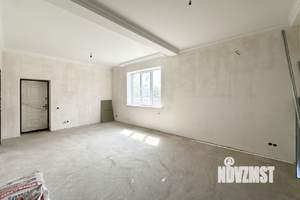 Дом 280м&sup2;, 2-этажный, участок 4 сот.  