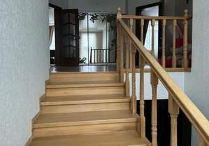 Дом 409м&sup2;, 2-этажный, участок 9 сот.  