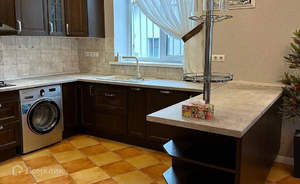 Дом 262м&sup2;, 3-этажный, участок 6 сот.  