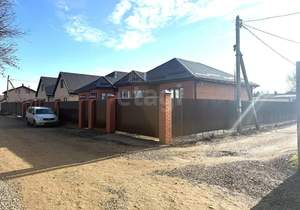 Дом 100м&sup2;, 1-этажный, участок 3 сот.  